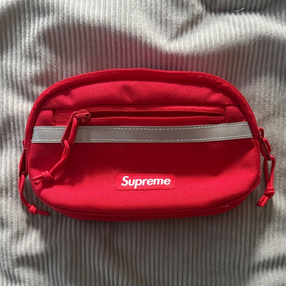 Supreme Small Bag